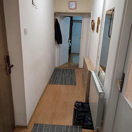 Stan Uzice Apartment Luaran gambar